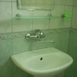 Pensión Pepina 3*